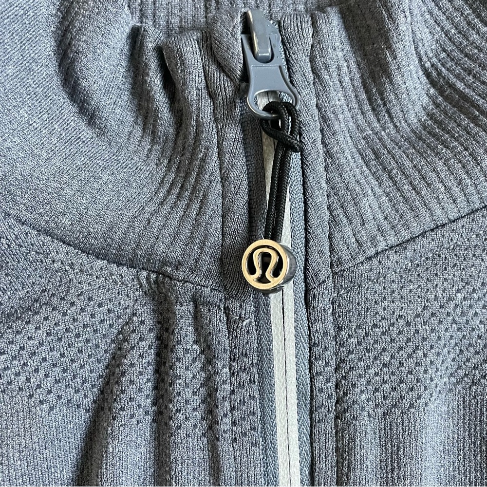 Lululemon Swiftly Tech 1/2 Zip Sweater - image 4